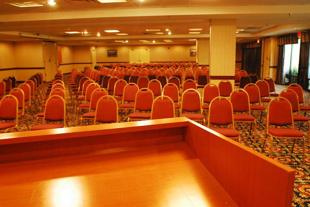 Savannah Gateway Hotel & Suites Georgetown Udogodnienia zdjęcie